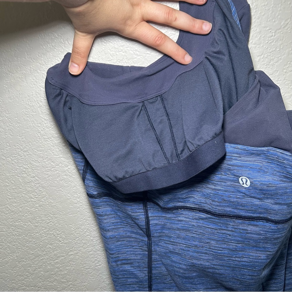 lululemon athletica Blue navy Tank Top women’s 10 active Athleisure gym workout - Picture 7 of 8